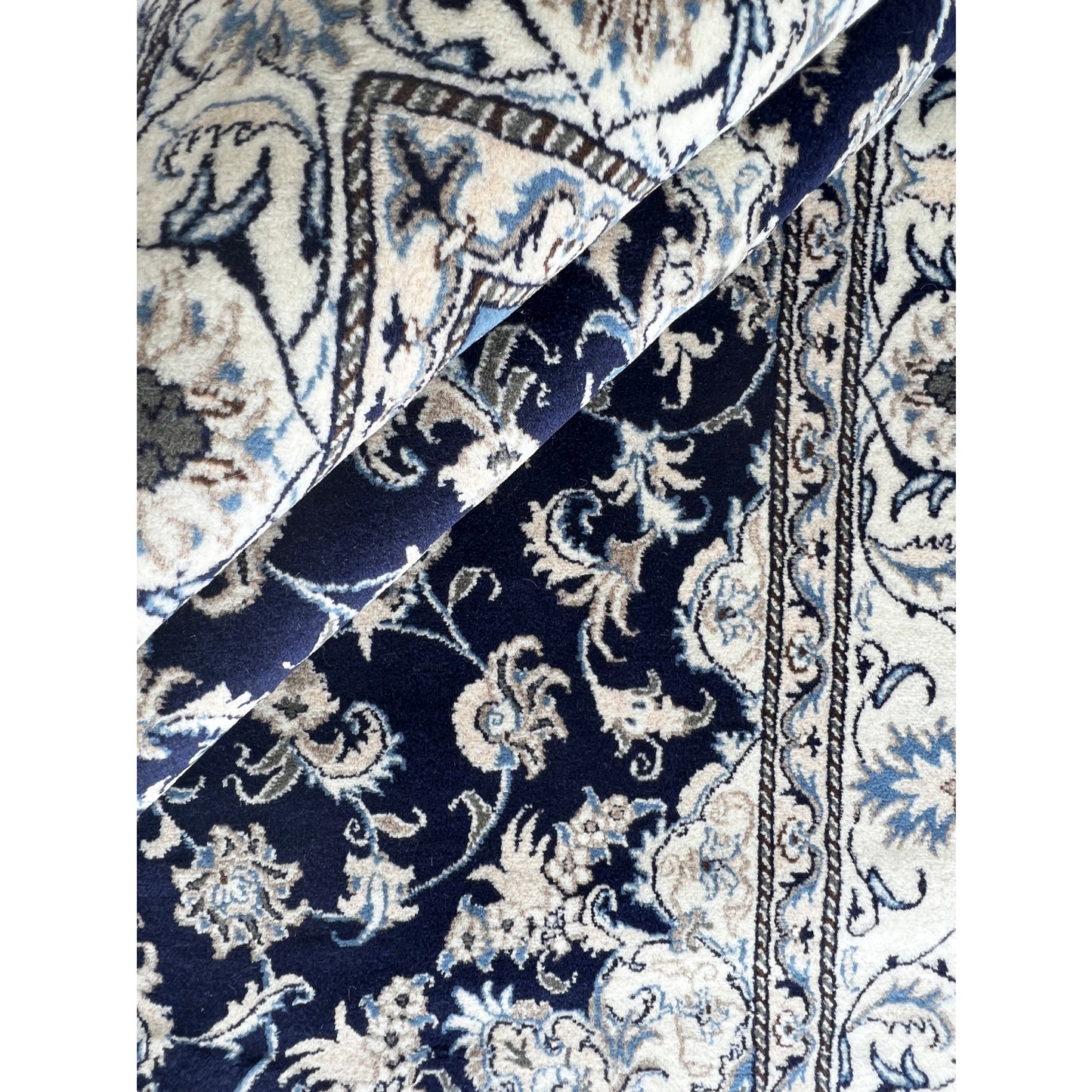 Tappeto Nain 242 x 166 Cm